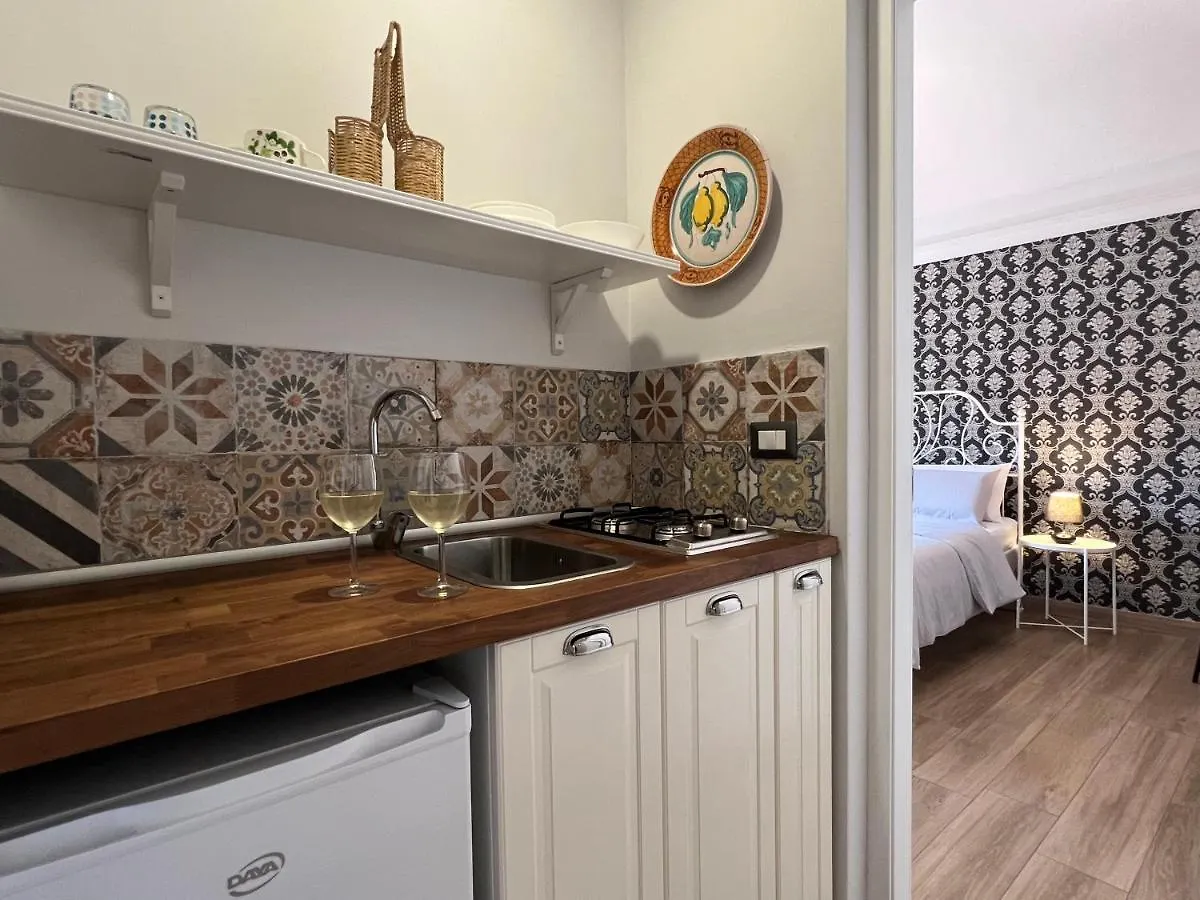 Emanuele Room Catania Apartment