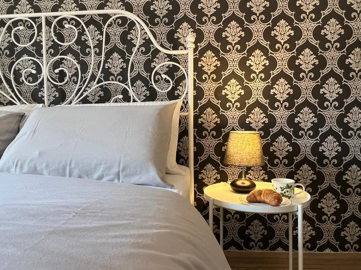 Emanuele Room Catania